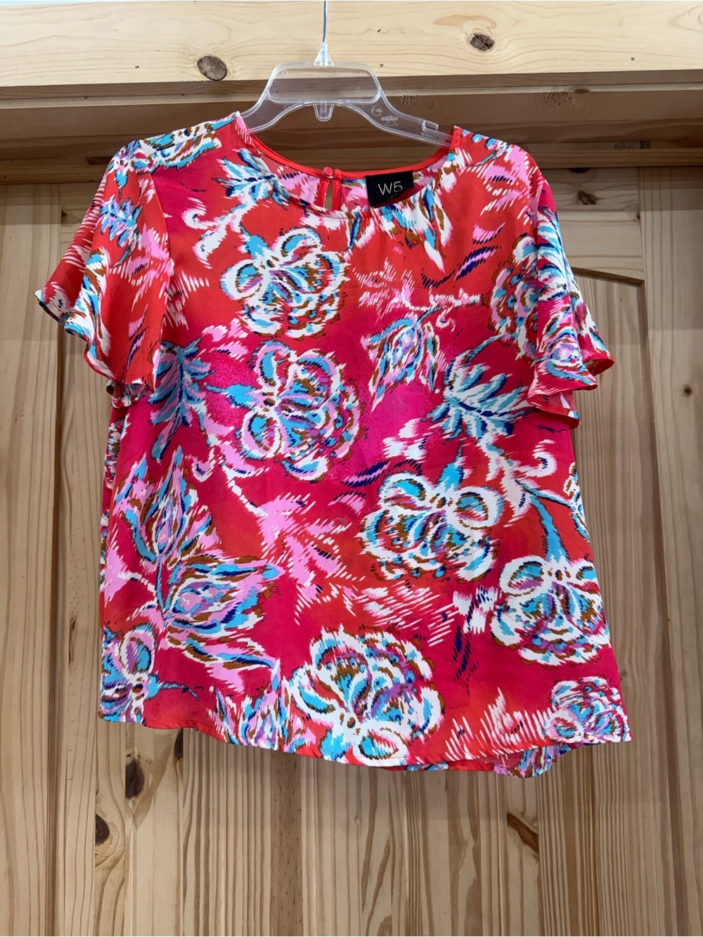 W5 Bright Pink/Red Multi-Color Floral Flutter Sleeve Top